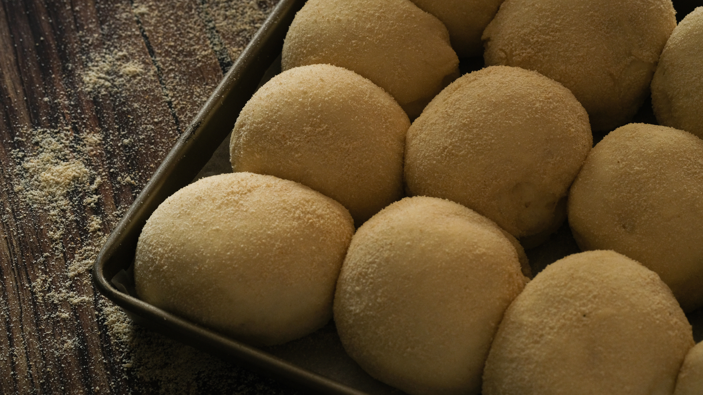 A Filipino Bread Delight: Pandesal